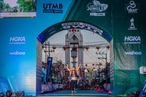 BIB: 164
                            <button type="button" onclick="openModal(21862798)" class="btn btn-primary btn-sm float-right btn-popup" data-toggle="modal" data-target=".modal-high-quality">
                        <i class="fas fa-shopping-cart"></i> Add to Cart
                    </button>
                                            <button type="button" onclick="isThisMe(21862798, true)" class="btn btn-success btn-sm float-right btn-popup btn-isme hidden" data-toggle="tooltip" data-placement="bottom" title="นี่คือรูปของคุณใช่ไหม คลิกที่นี่เพื่อเอาเข้าอัลบั้ม">
                        <i class="fas fa-plus"></i> Add to album
                    </button>
                    <button type="button" onclick="isThisMe(21862798, false)" class="btn btn-warning btn-sm float-right btn-popup btn-isnotme hidden">
                        <i class="fas fa-ban"></i> Remove from album
                    </button>